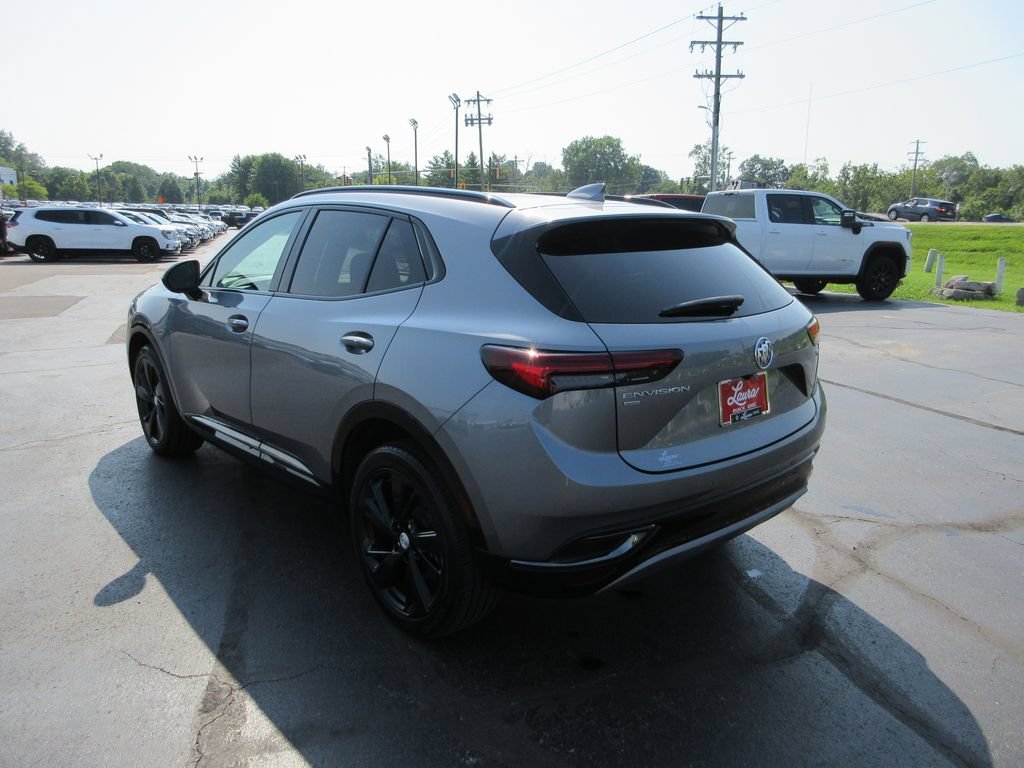 Certified 2021 Buick Envision Essence w/ Technology Package I AWD/4WD image 9