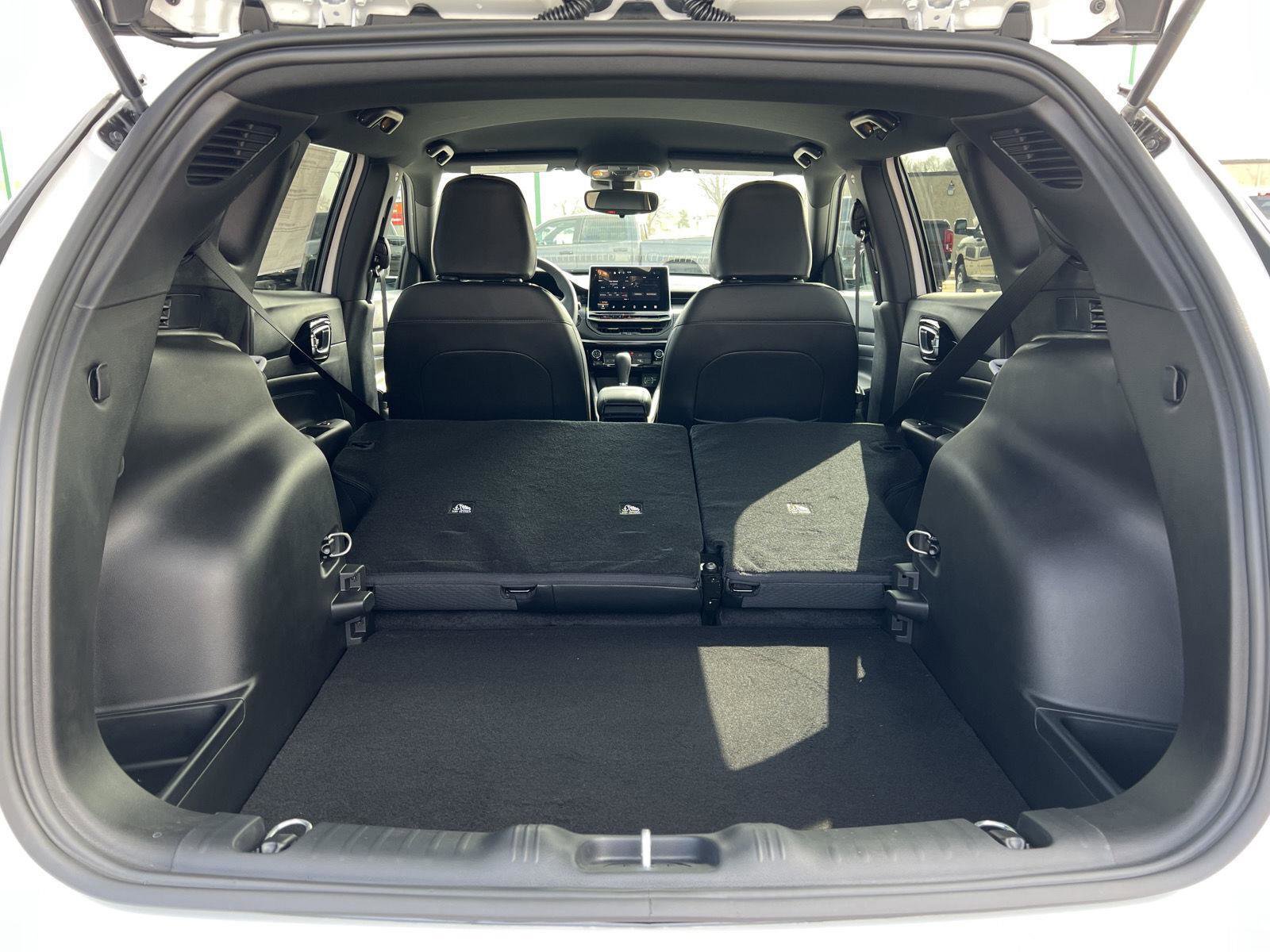 New 2026 Jeep Compass Latitude AWD/4WD image 39