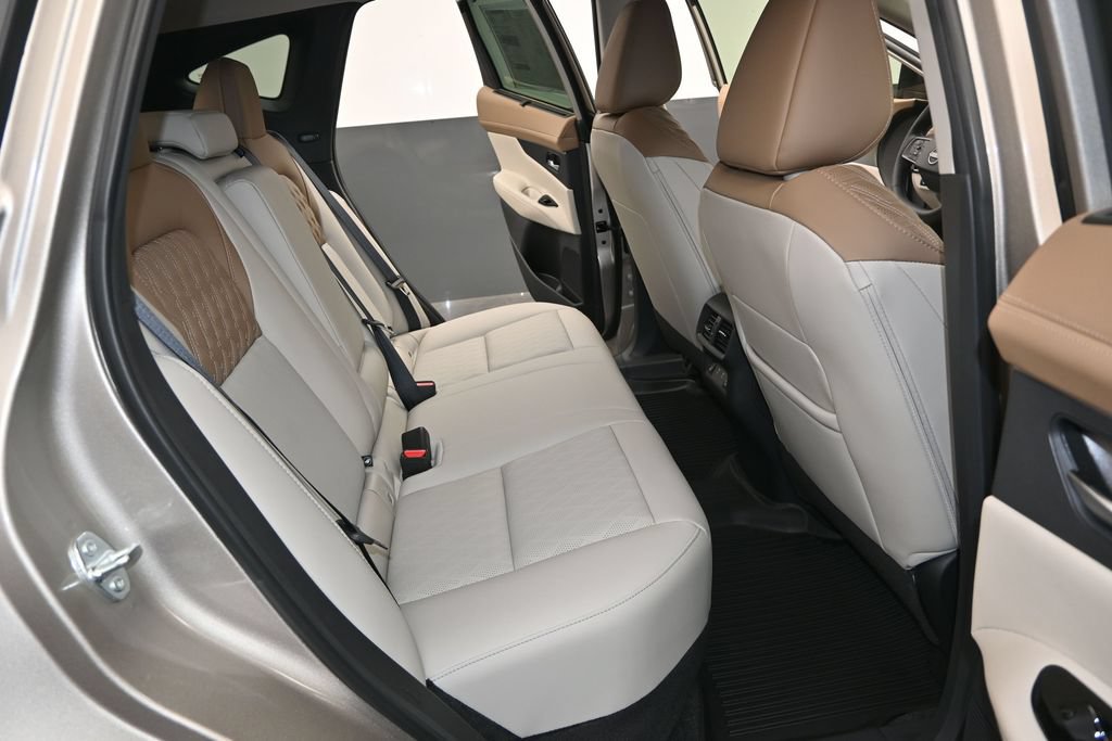 New 2027 Nissan Murano Platinum w/ Cargo Package AWD/4WD image 28
