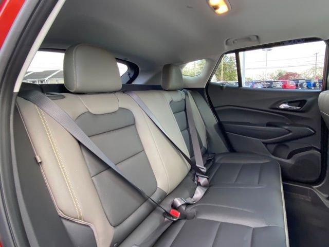 Used 2024 Chevrolet Trax ACTIV w/ Sunroof Package image 22