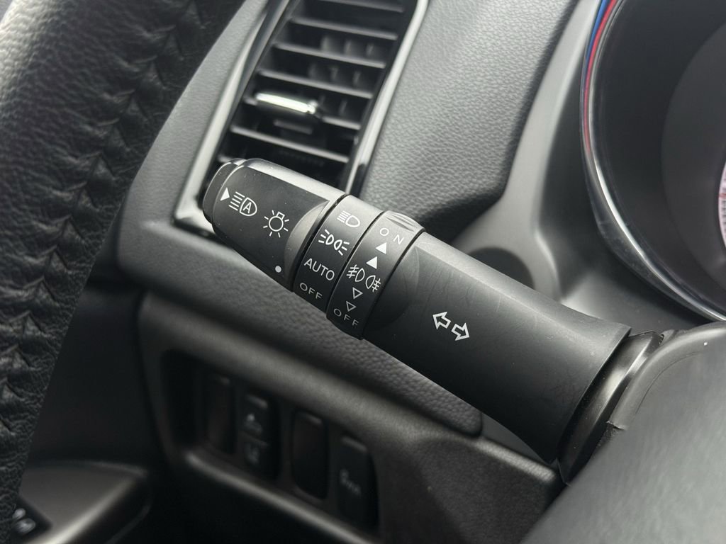 Used 2024 Mitsubishi Outlander Sport SE image 18