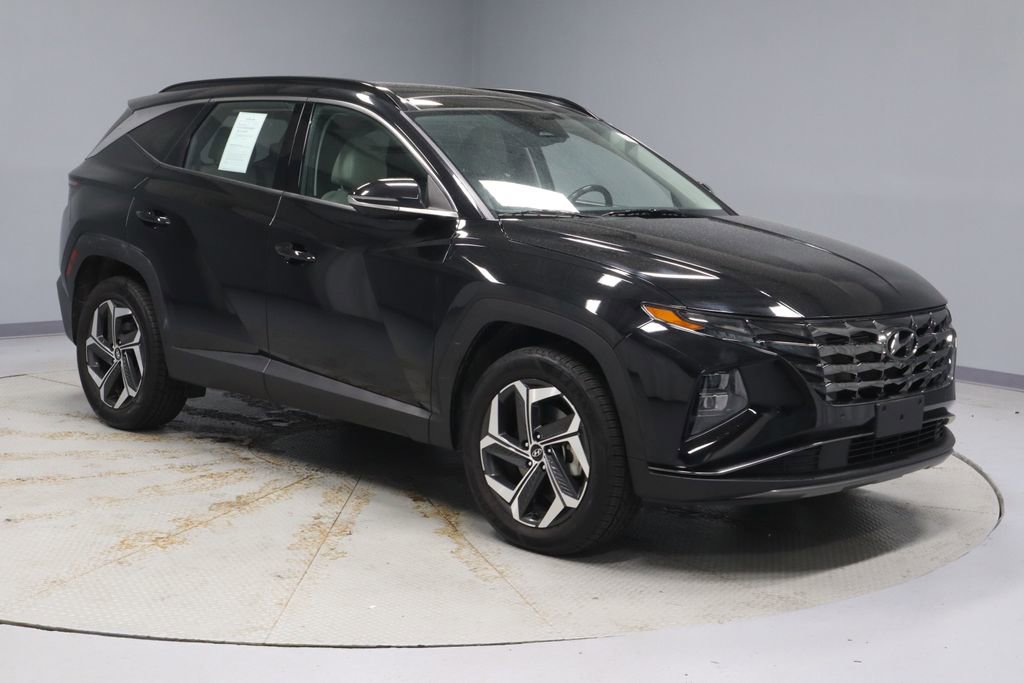 Used 2023 Hyundai Tucson Limited AWD/4WD image 1