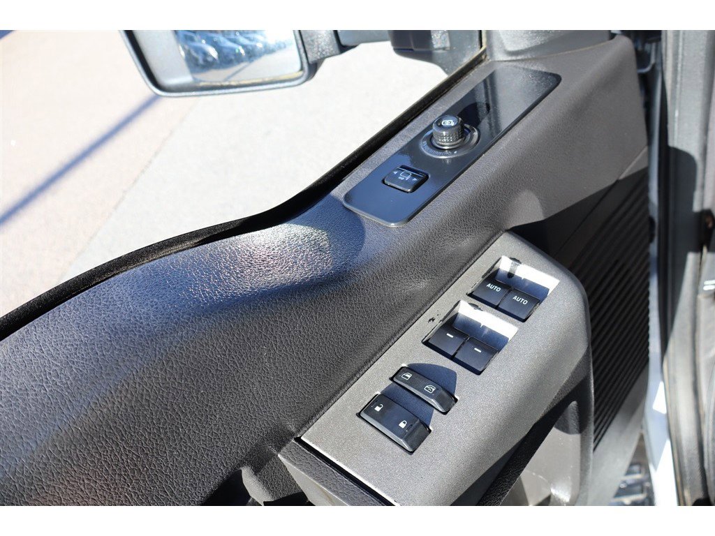 Used 2014 Ford F250 Lariat w/ Chrome Package image 25