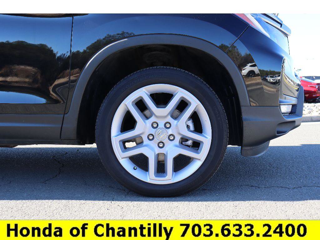 Certified 2024 Honda Passport EX-L image 33