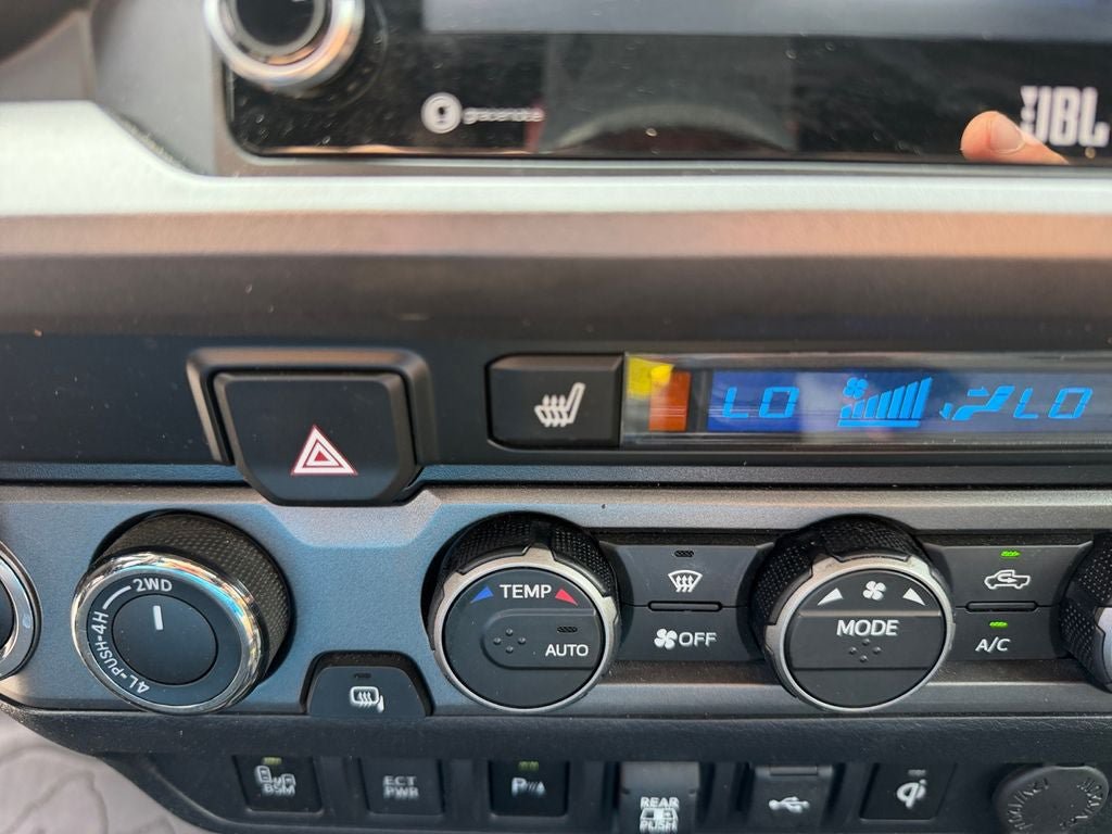 Certified 2022 Toyota Tacoma TRD Pro AWD/4WD image 25