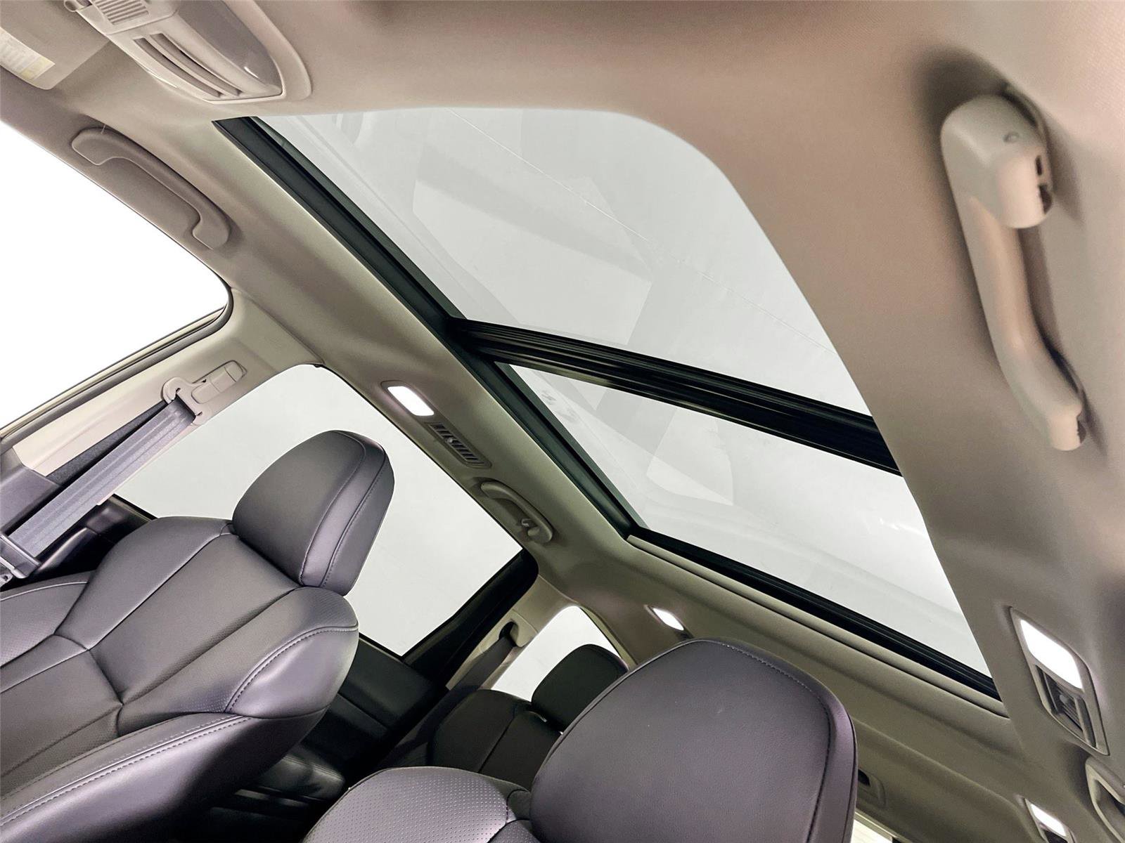 New 2026 Subaru Ascent Touring AWD/4WD image 17