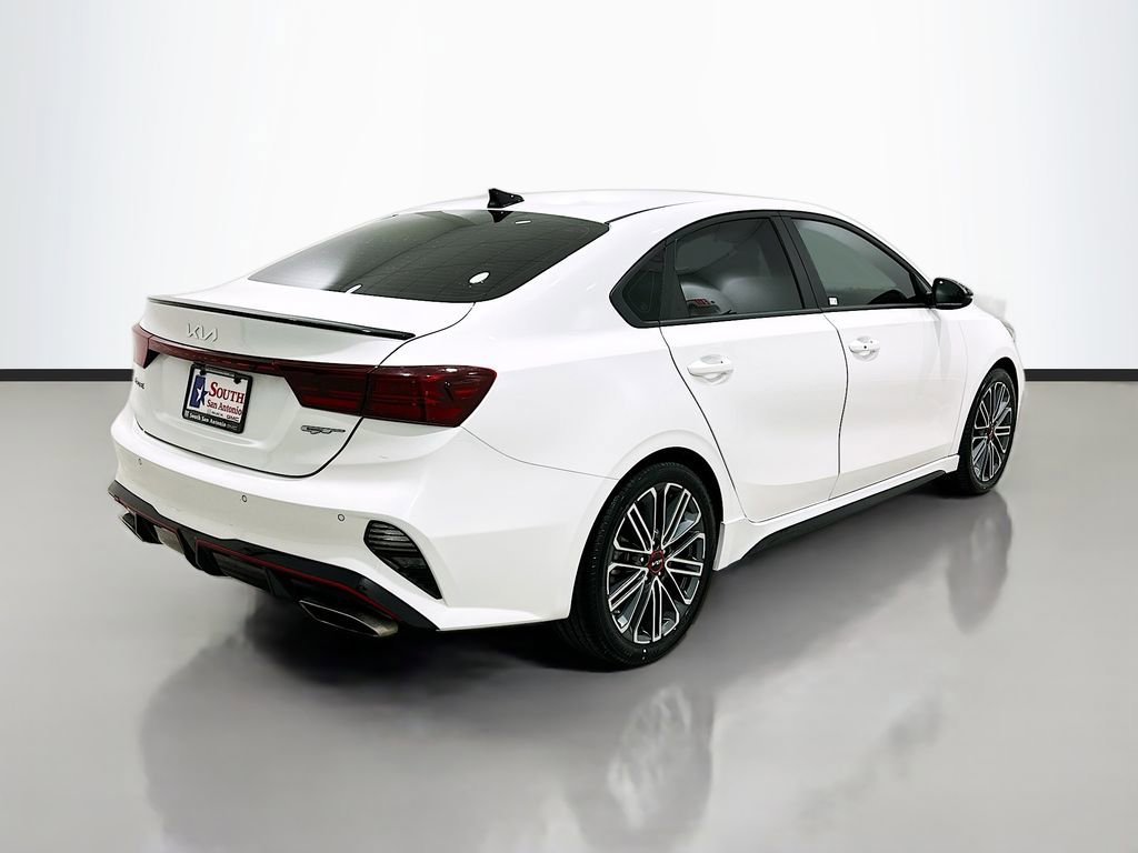 Used 2023 Kia Forte GT w/ GT2 Package image 7