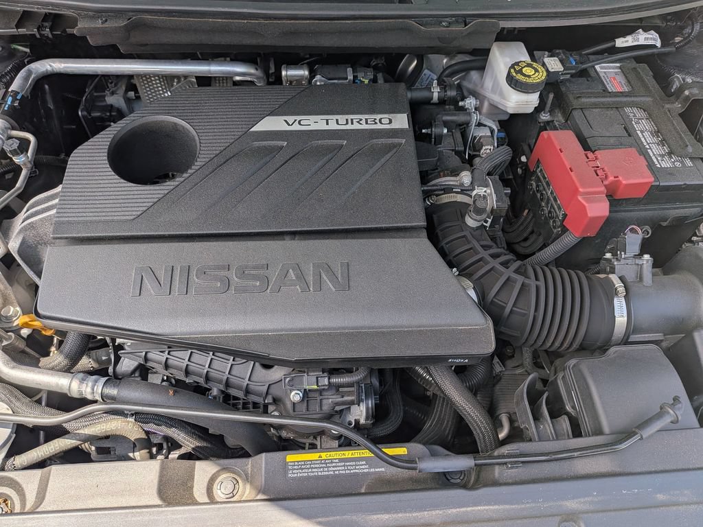 Used 2023 Nissan Rogue S AWD/4WD image 36