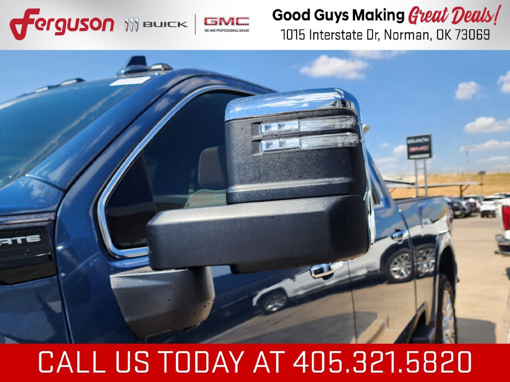 New 2026 GMC Sierra 2500 Denali Ultimate AWD/4WD image 14