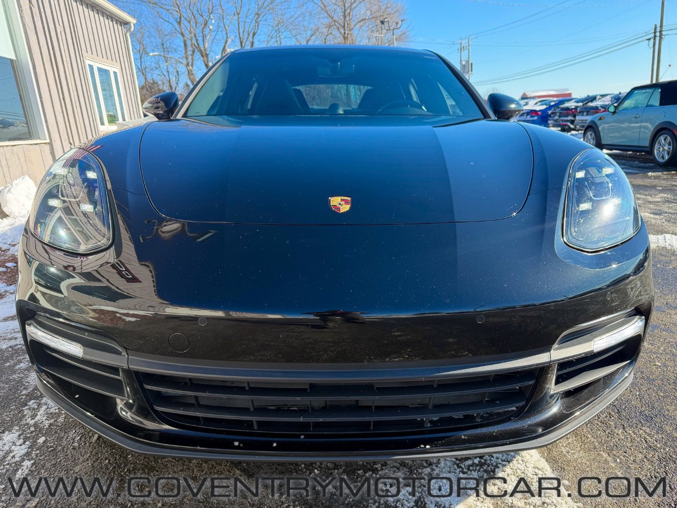 Used 2017 Porsche Panamera 4 image 3