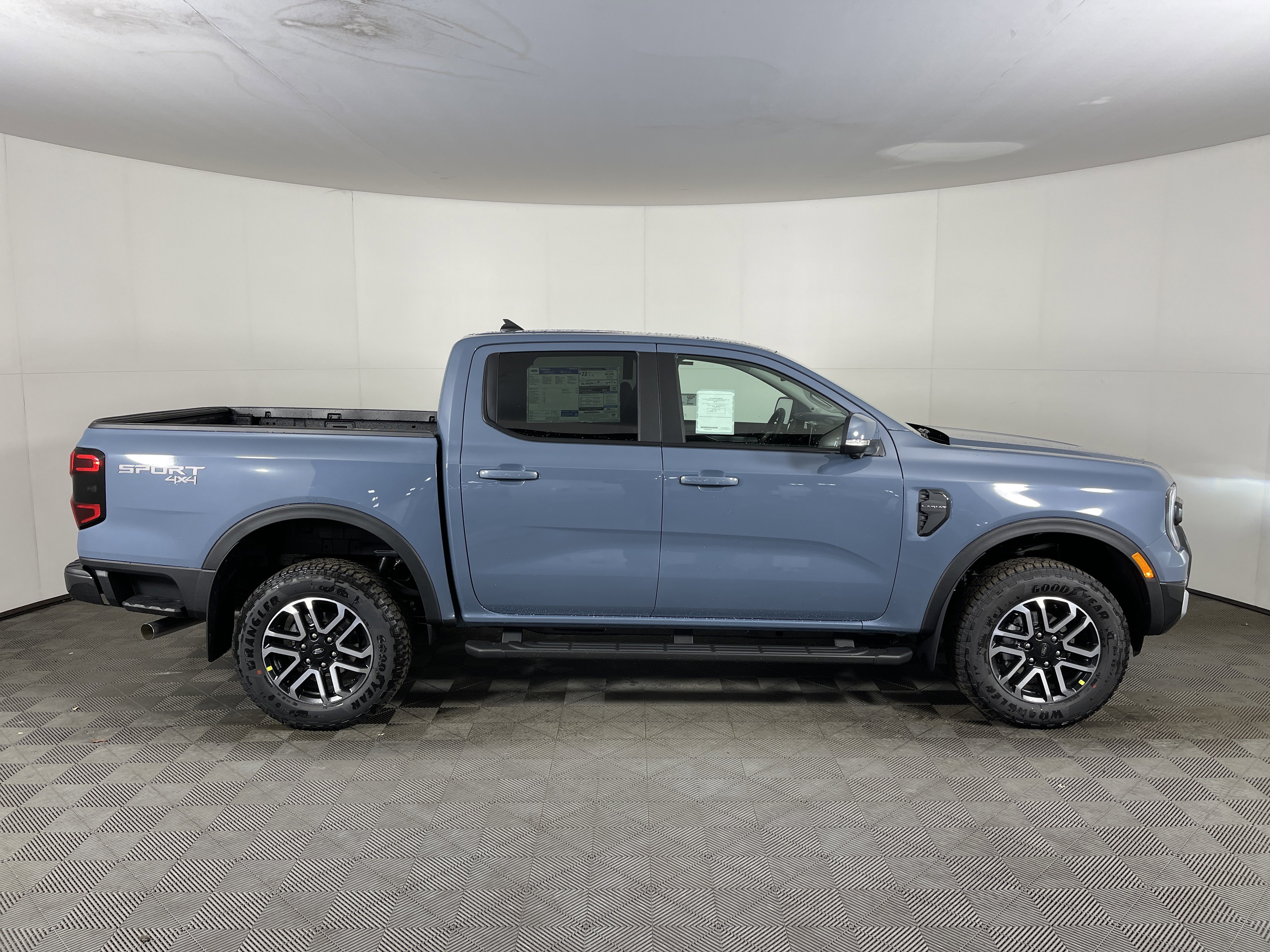 New 2025 Ford Ranger Lariat w/ Advanced Towing Package image 5