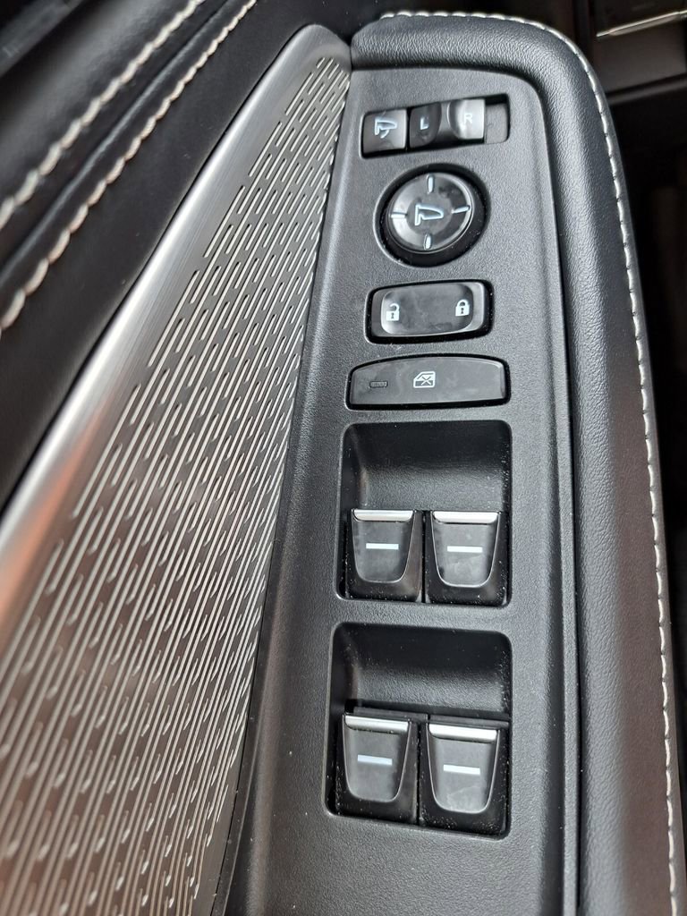 Certified 2022 Acura MDX SH-AWD w/ Advance Package image 16