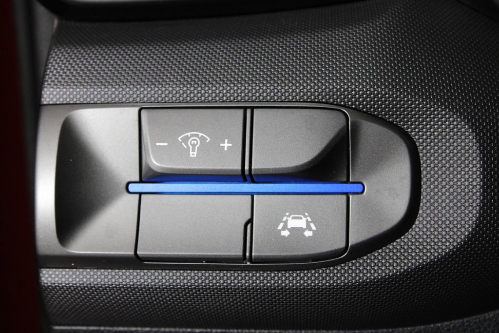 Used 2019 Hyundai Veloster 2.0 image 22