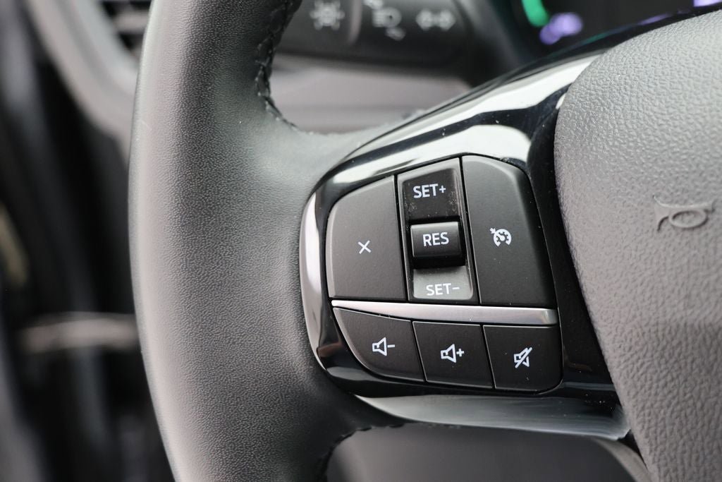 Used 2022 Ford Escape SE w/ Convenience Package image 18