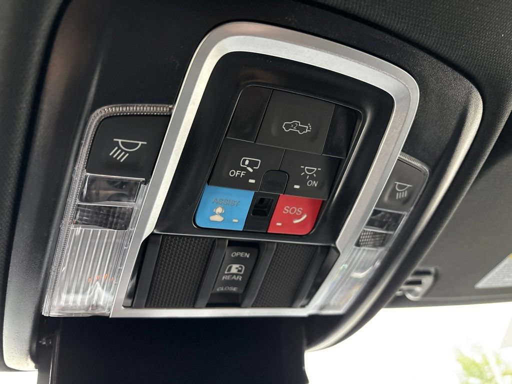 New 2027 RAM 1500 Laramie w/ Night Edition AWD/4WD image 29