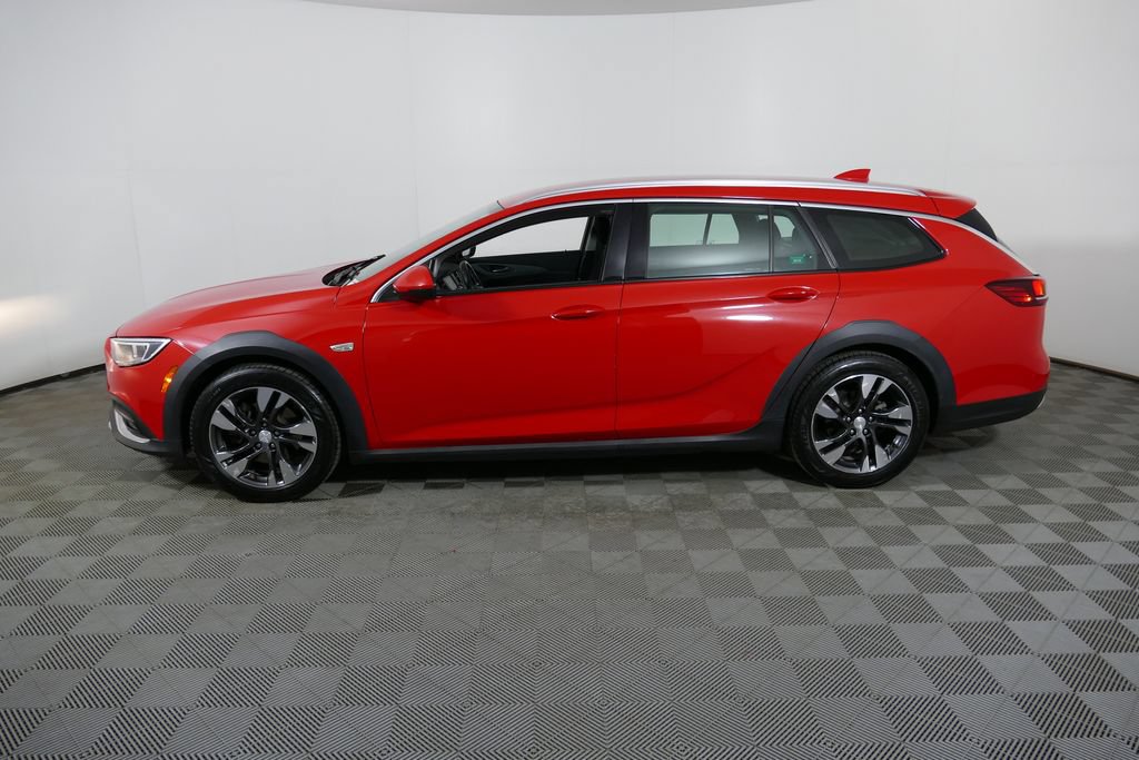 Used 2019 Buick Regal Preferred AWD/4WD image 6