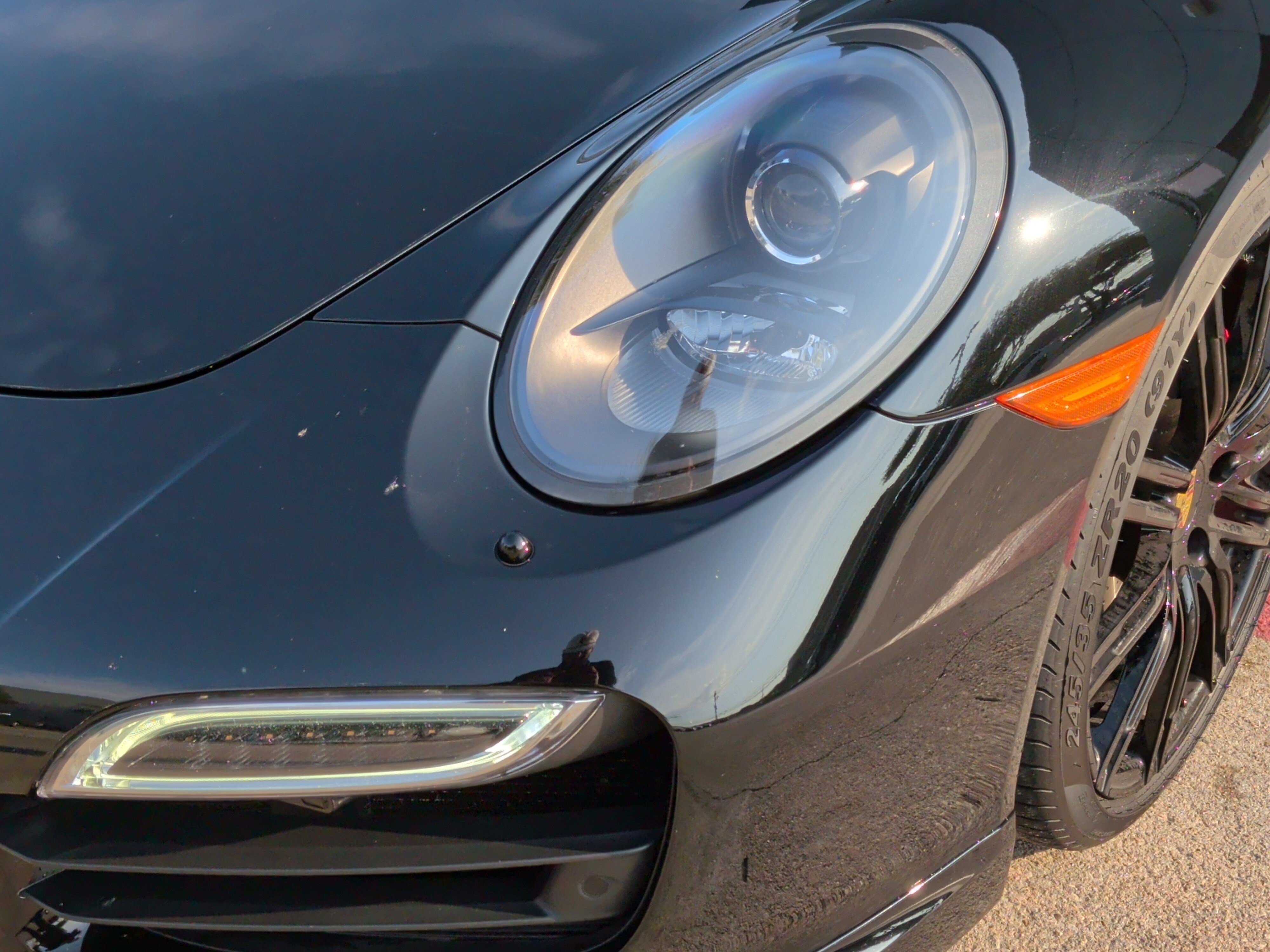 Used 2015 Porsche 911 Turbo AWD/4WD image 6