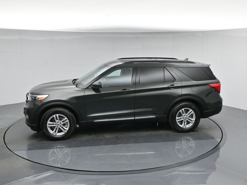 Used 2022 Ford Explorer XLT image 49