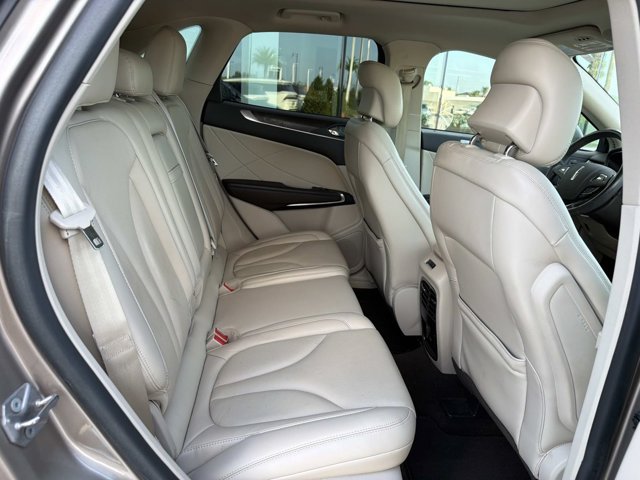 Certified 2019 Lincoln MKC Reserve w/ MKC Technology Package FWD image 23