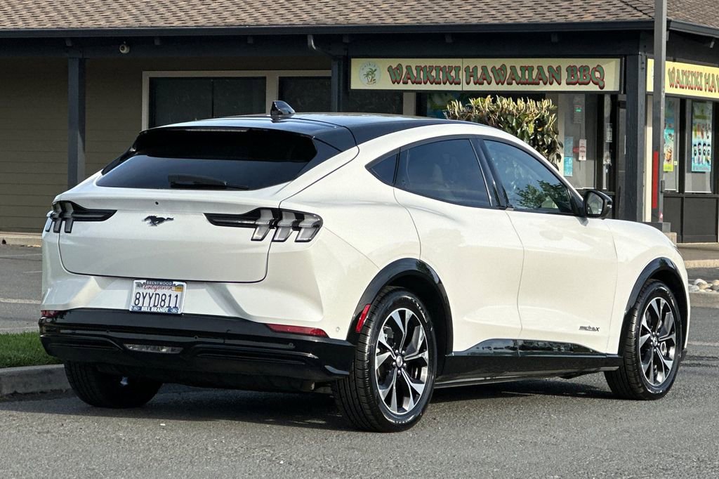 Used 2021 Ford Mustang Mach-E Premium image 3