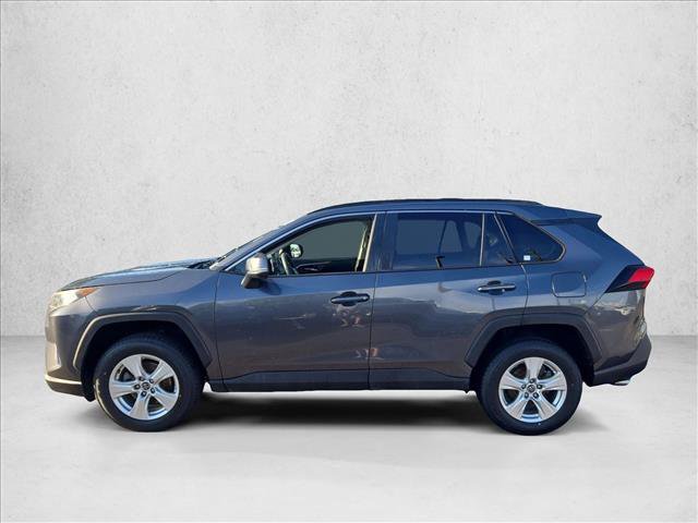 Used 2019 Toyota RAV4 XLE w/ Convenience Package FWD image 9