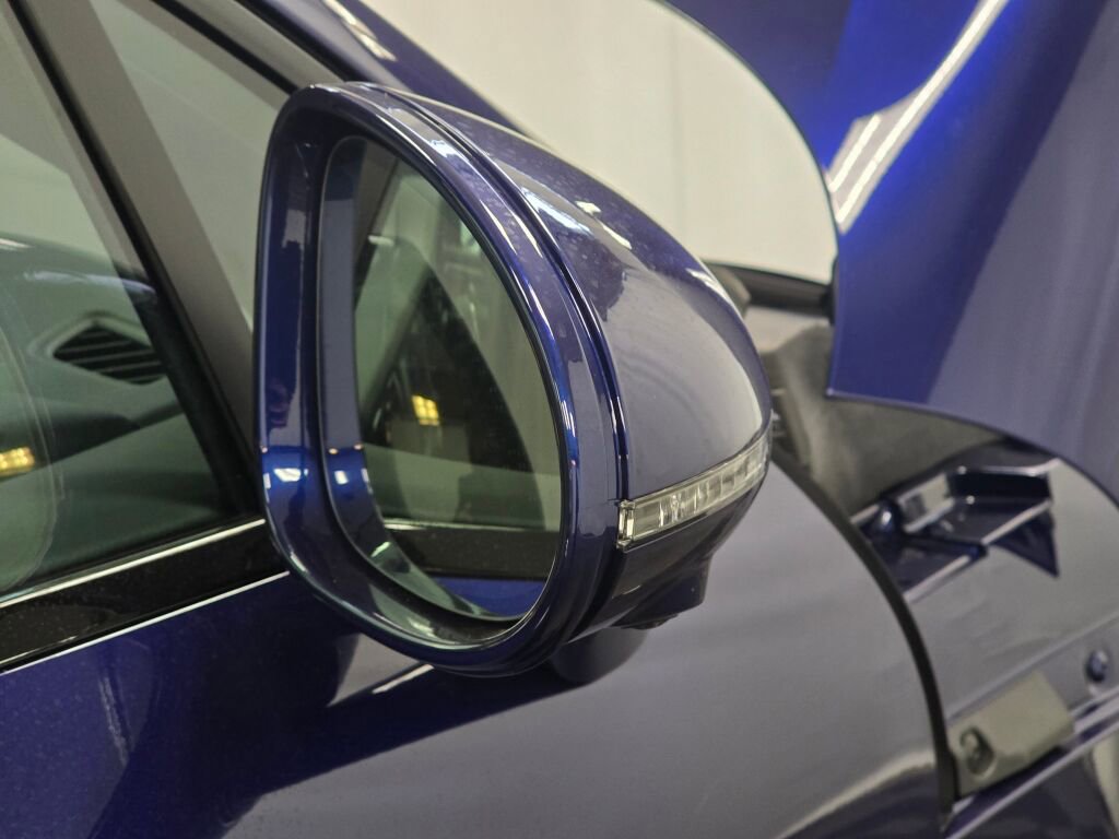 New 2026 Porsche Macan S image 31