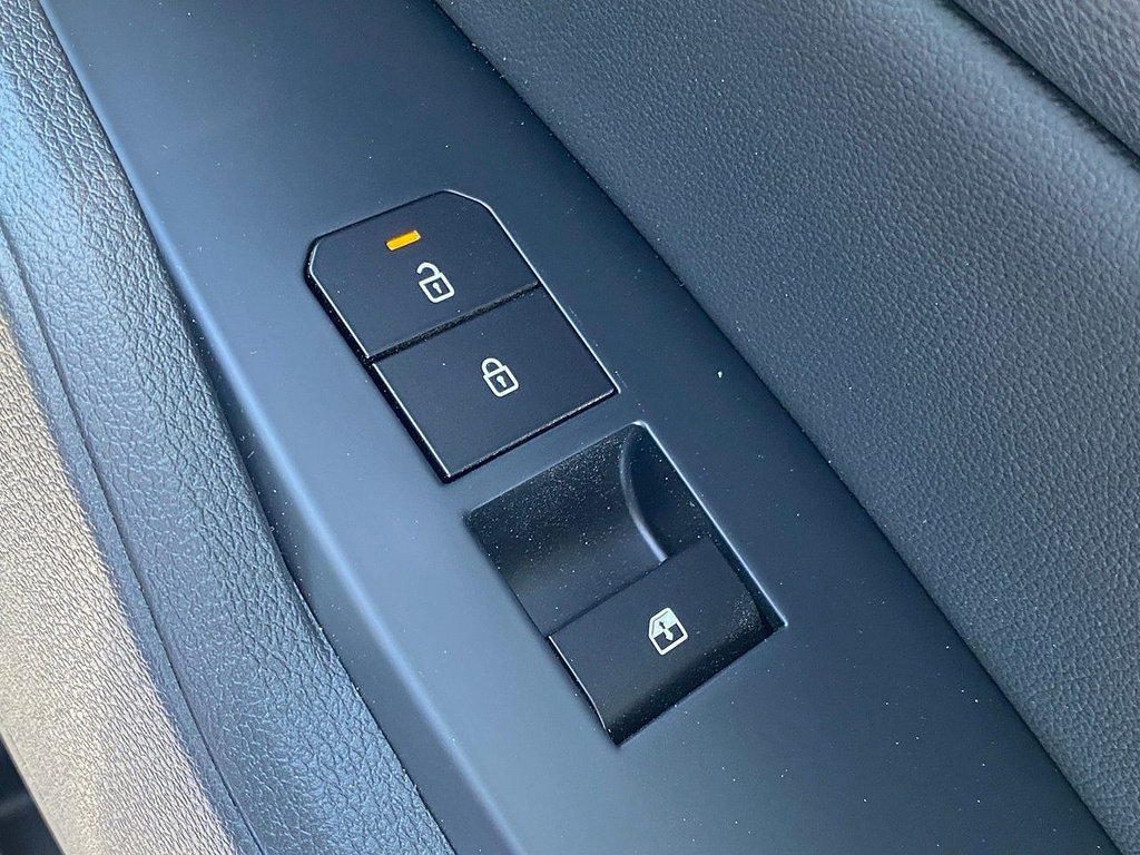 New 2026 Kia Sportage EX FWD image 27