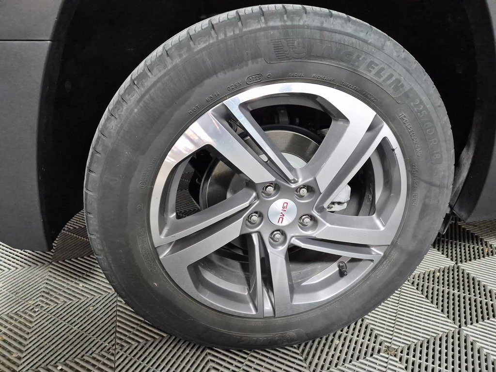 Certified 2021 GMC Terrain SLT image 13