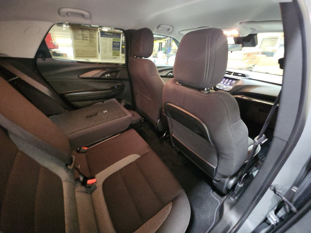 Used 2023 Chevrolet TrailBlazer LT FWD image 40