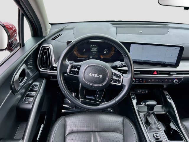 Certified 2025 Kia Sorento S w/ Panoramic Sunroof Package FWD image 24