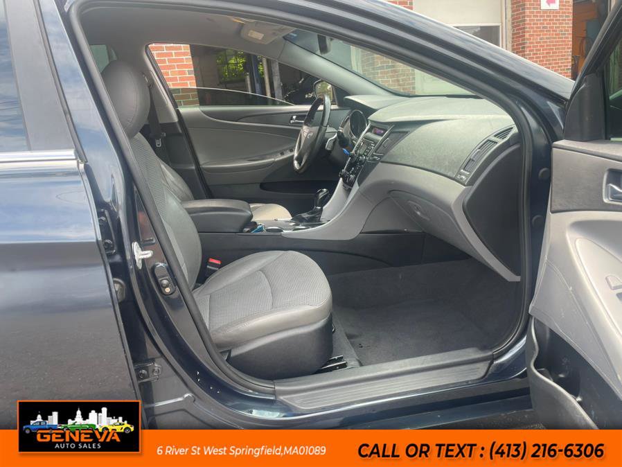 Used 2011 Hyundai Sonata SE FWD image 11