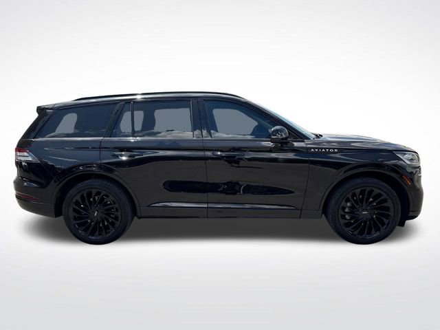 Used 2024 Lincoln Aviator Reserve w/ Jet Package AWD/4WD image 7