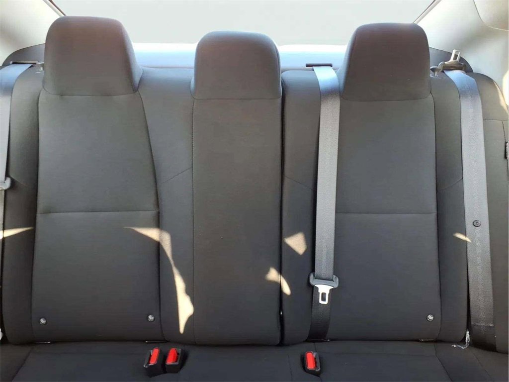 Used 2025 Nissan Sentra S image 16