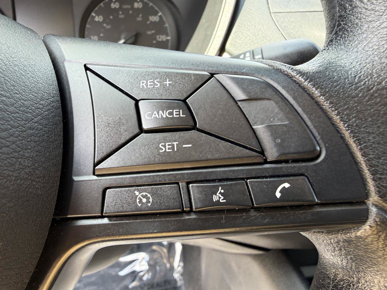 Used 2025 Nissan Altima 2.5 S FWD image 15