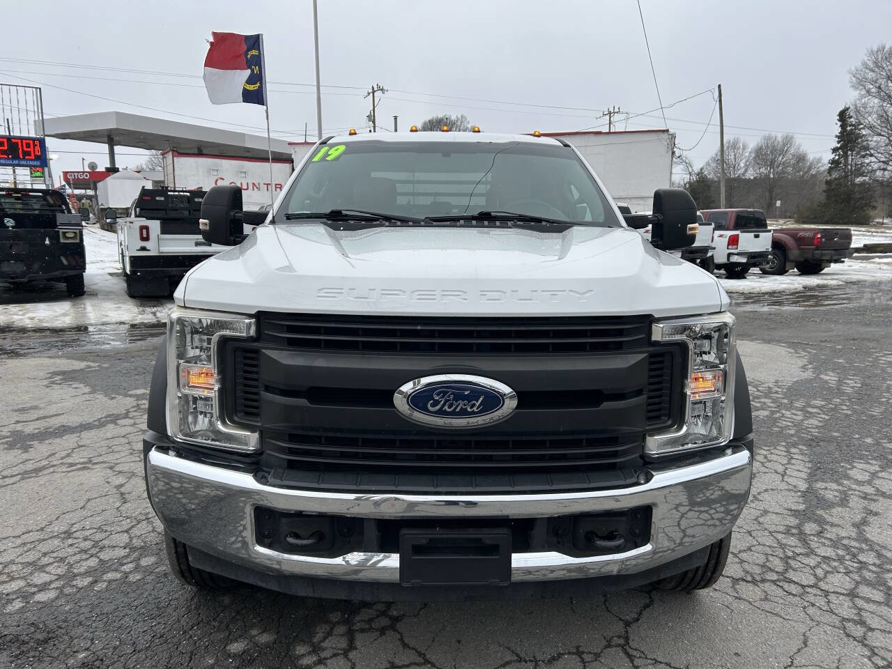 Used 2019 Ford F550 4x4 Crew Cab Super Duty image 3