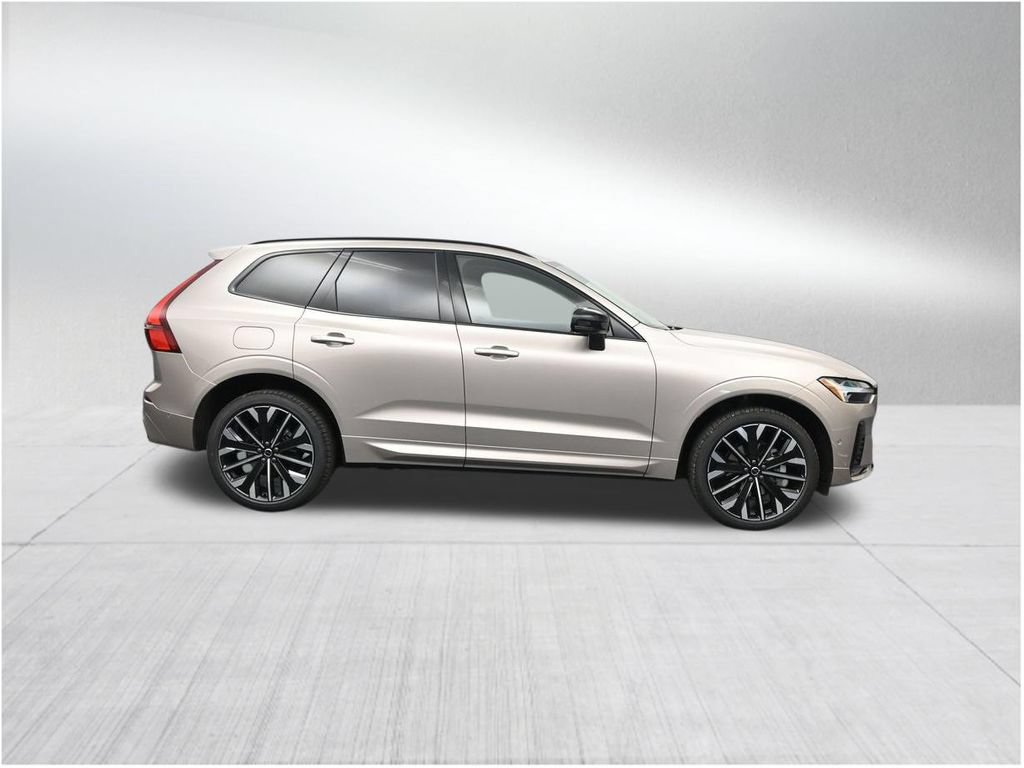 New 2026 Volvo XC60 B5 Ultra AWD/4WD image 6