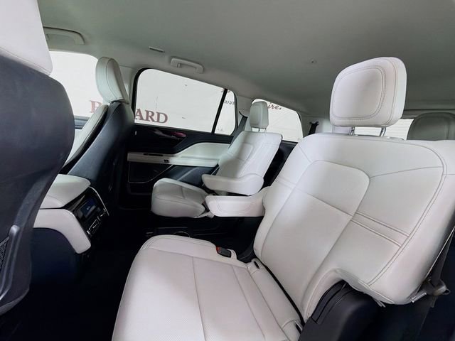 New 2026 Lincoln Aviator 2WD image 27