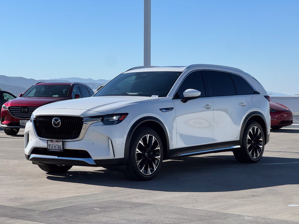 Used 2024 MAZDA CX-90 Plug-In Hybrid w/ Premium Plus AWD/4WD image 5