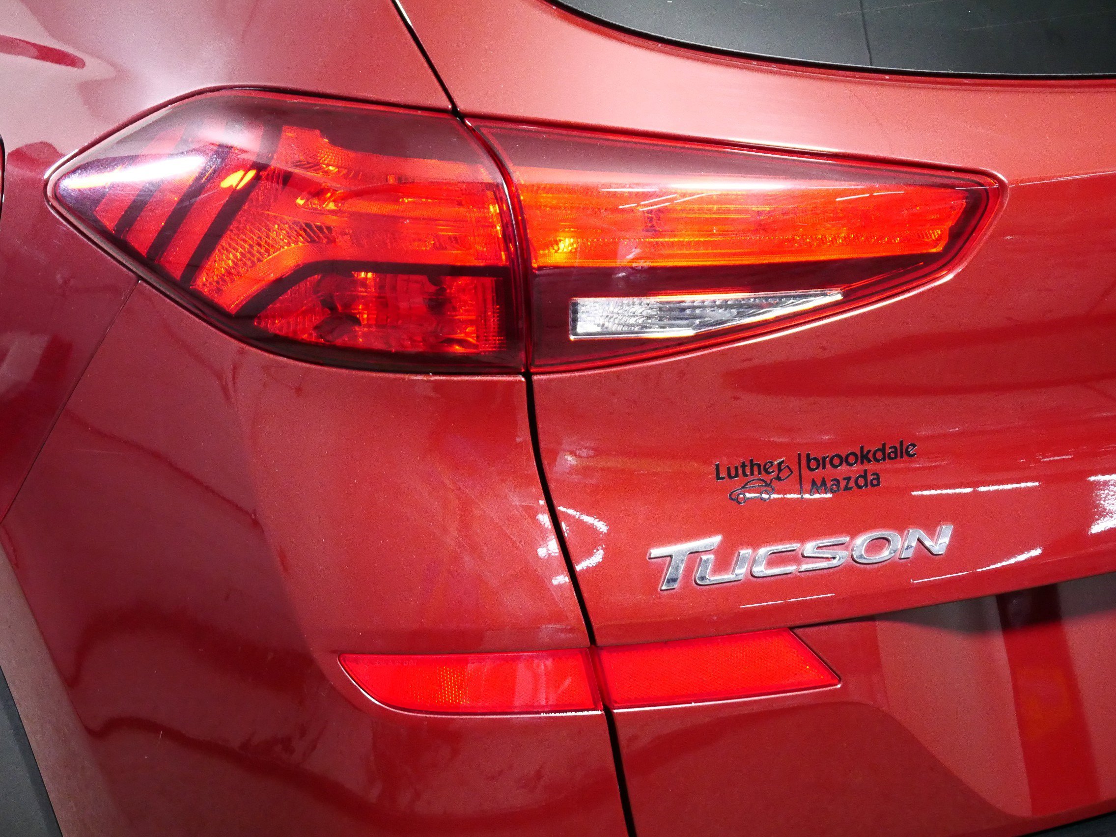 Used 2019 Hyundai Tucson Value AWD/4WD image 17
