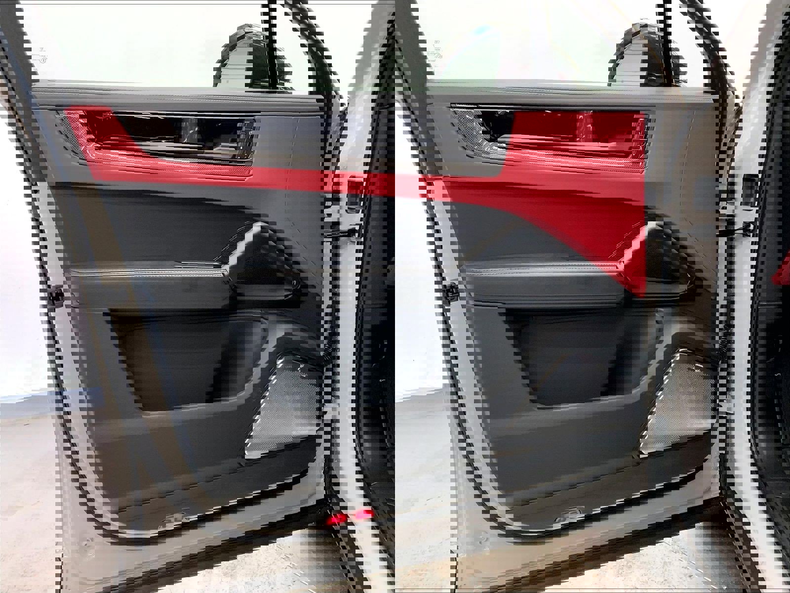 Used 2026 Porsche Cayenne Turbo GT image 28