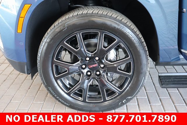 New 2026 GMC Yukon XL Denali image 9