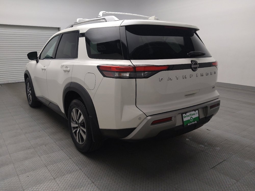 Used 2022 Nissan Pathfinder SL image 5
