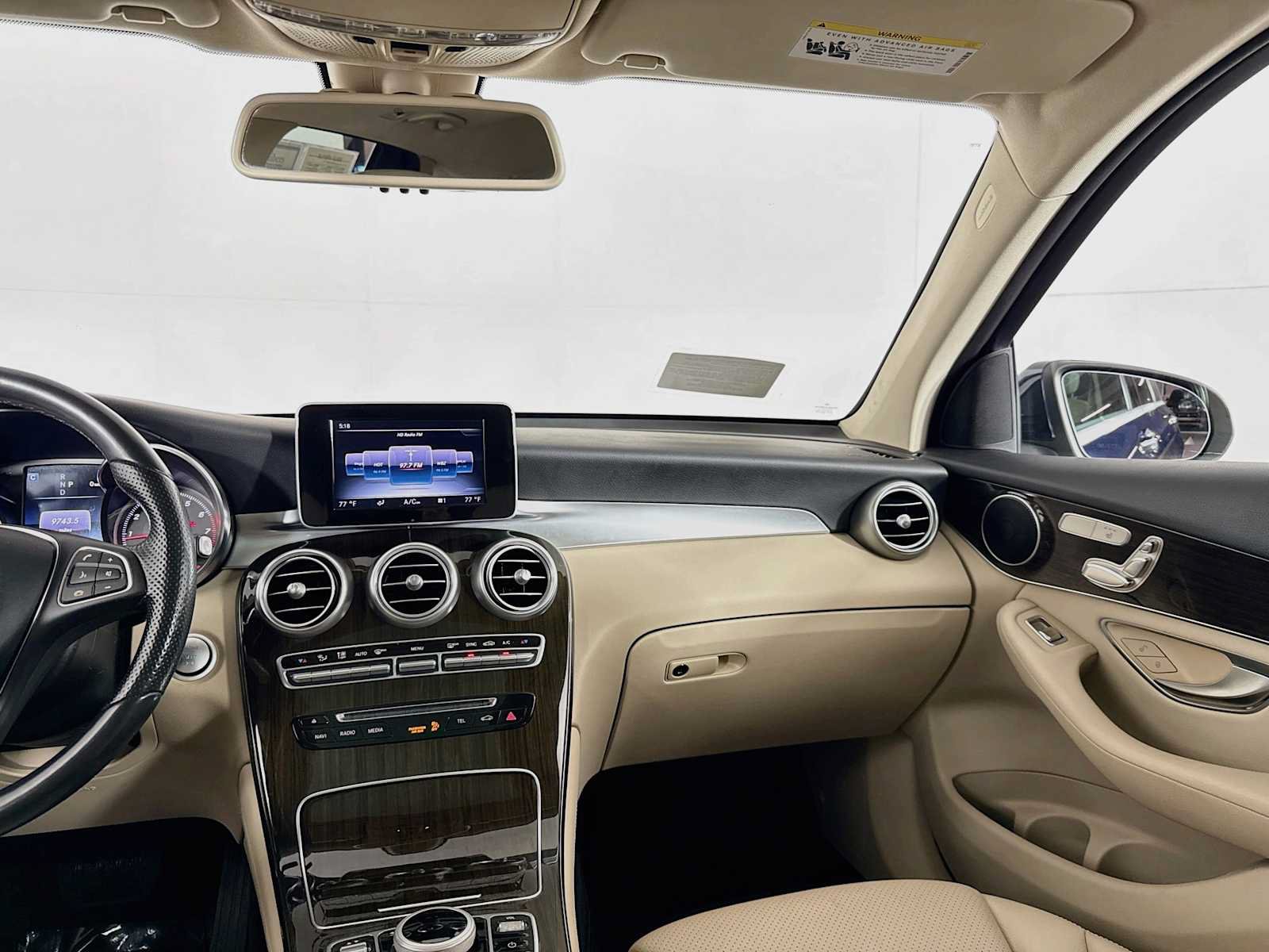 Used 2017 Mercedes-Benz GLC 300 4MATIC image 27