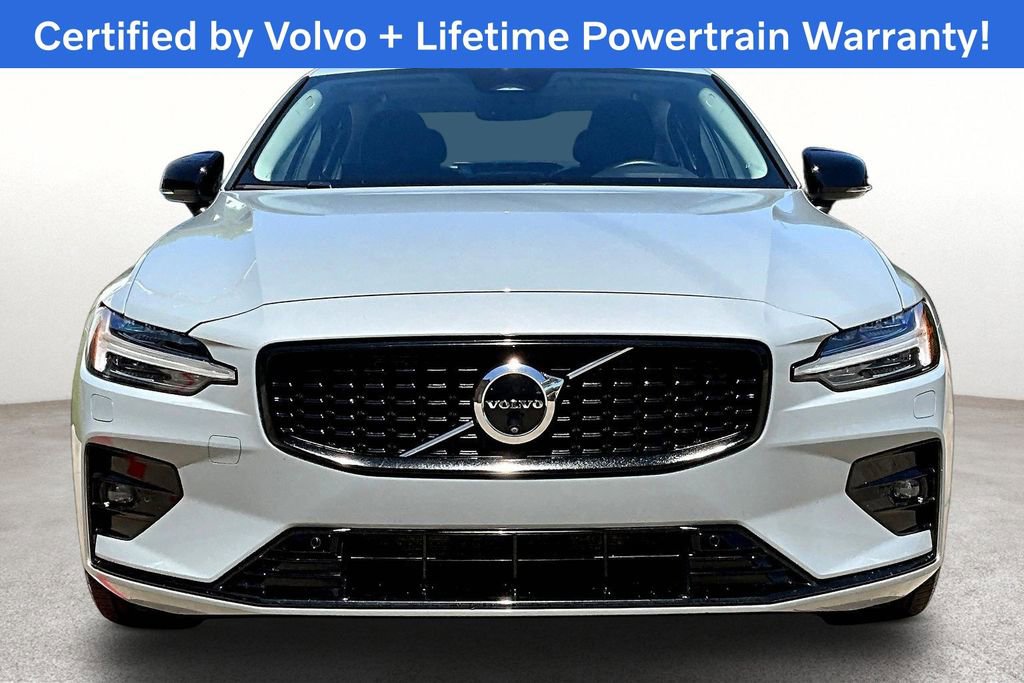 Used 2025 Volvo S60 B5 Plus FWD image 6