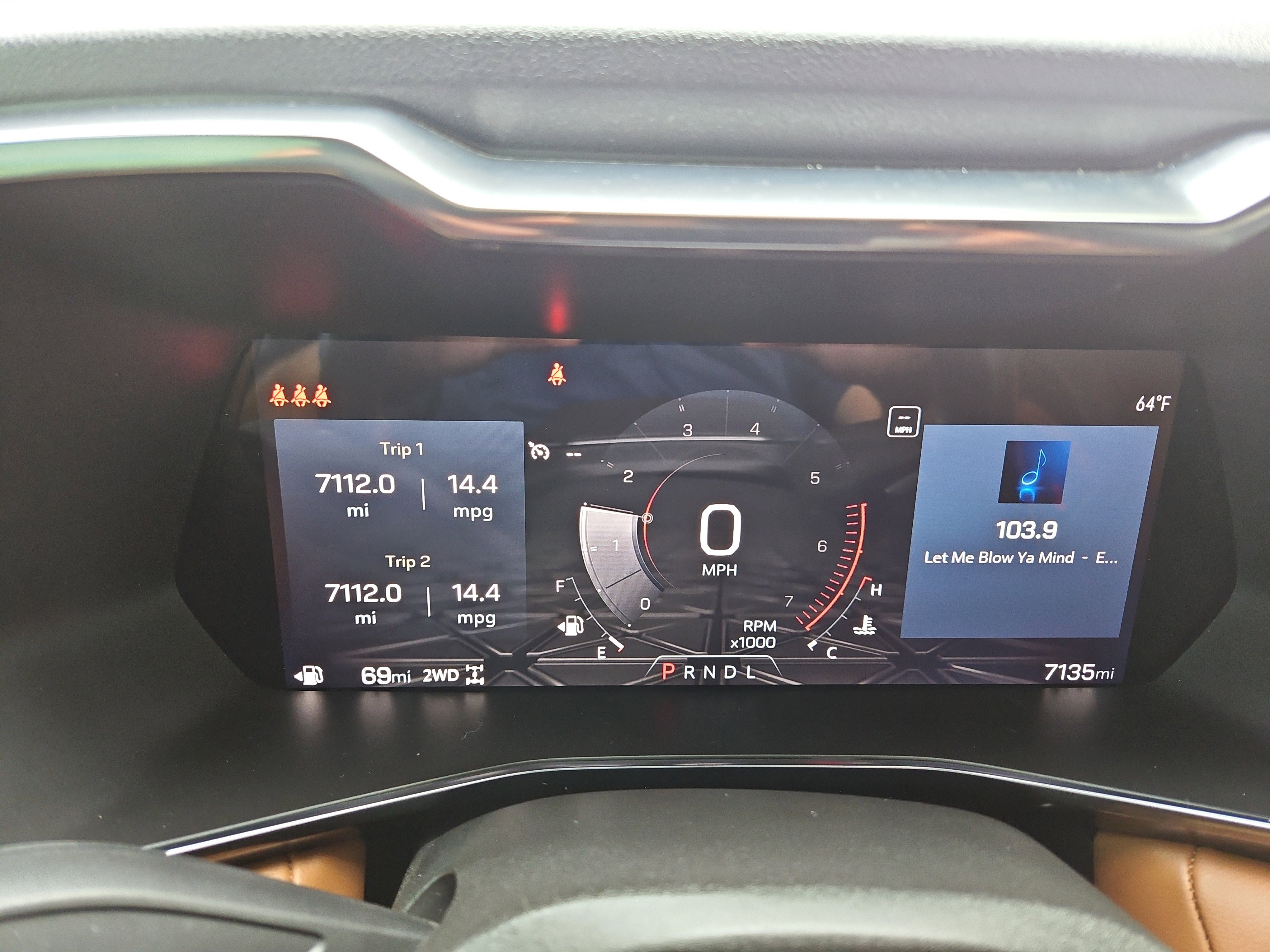 Used 2024 GMC Canyon AT4 w/ AT4 Premium Package image 17