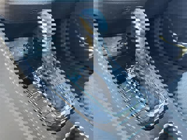 Certified 2022 Hyundai Ioniq SE image 23