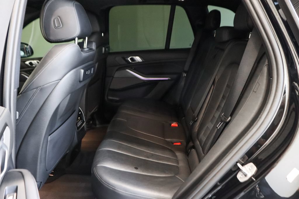 Used 2021 BMW X5 sDrive40i w/ Premium Package RWD image 41