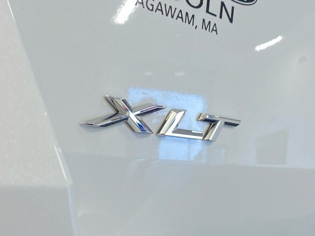Certified 2023 Ford Explorer XLT w/ Equipment Group 202A AWD/4WD image 7