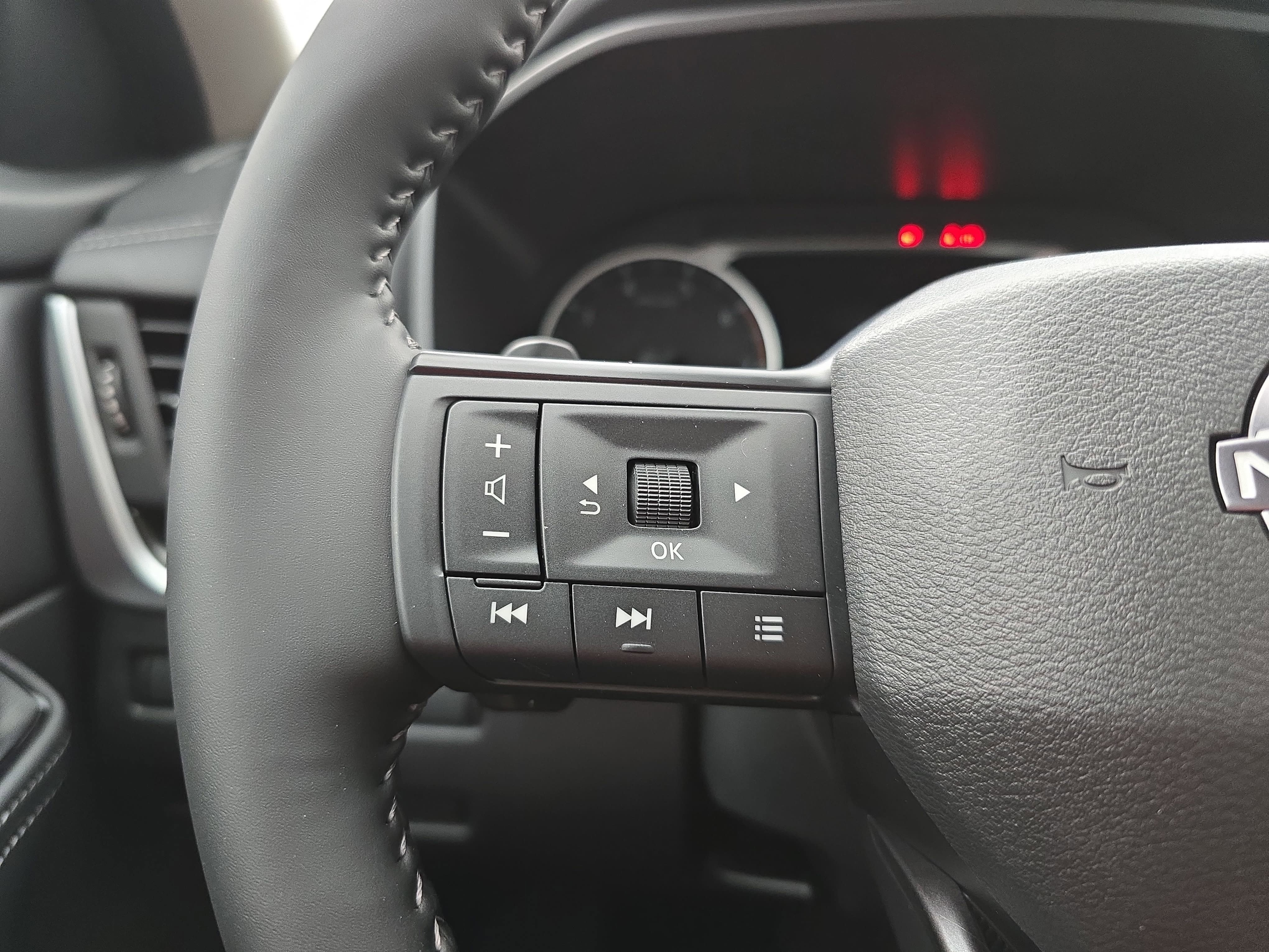 New 2026 Nissan Rogue SV FWD image 17