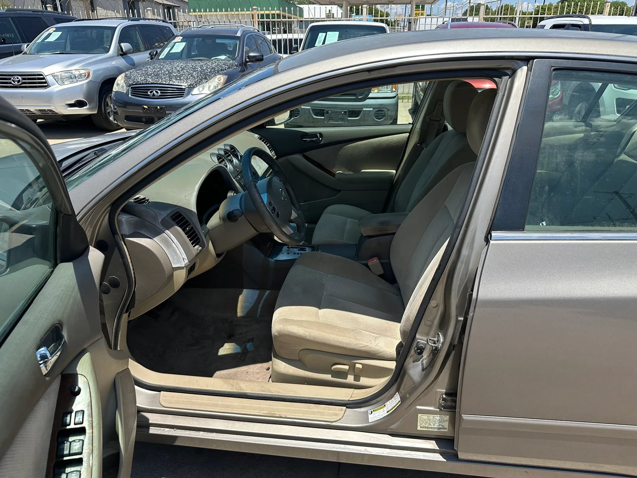 Used 2008 Nissan Altima 2.5 S w/ Convenience Pkg FWD image 5